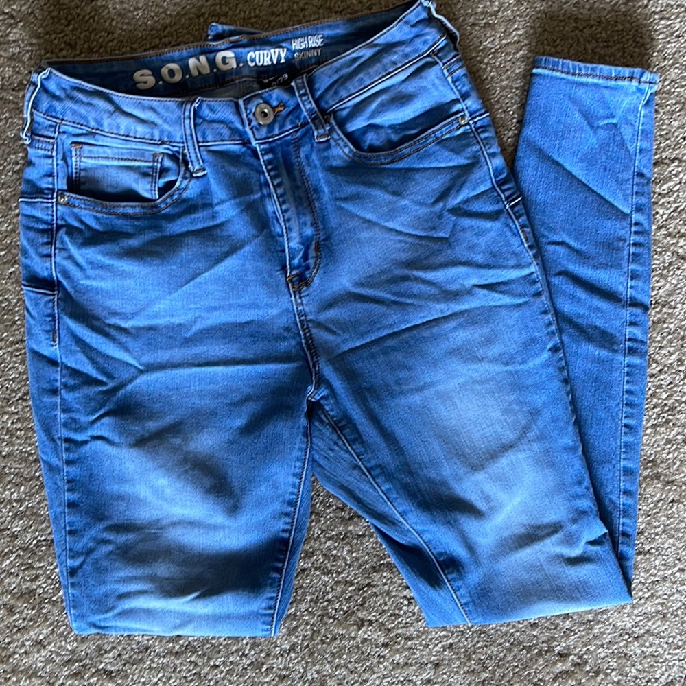 Blue stretchy, high-rise jeans